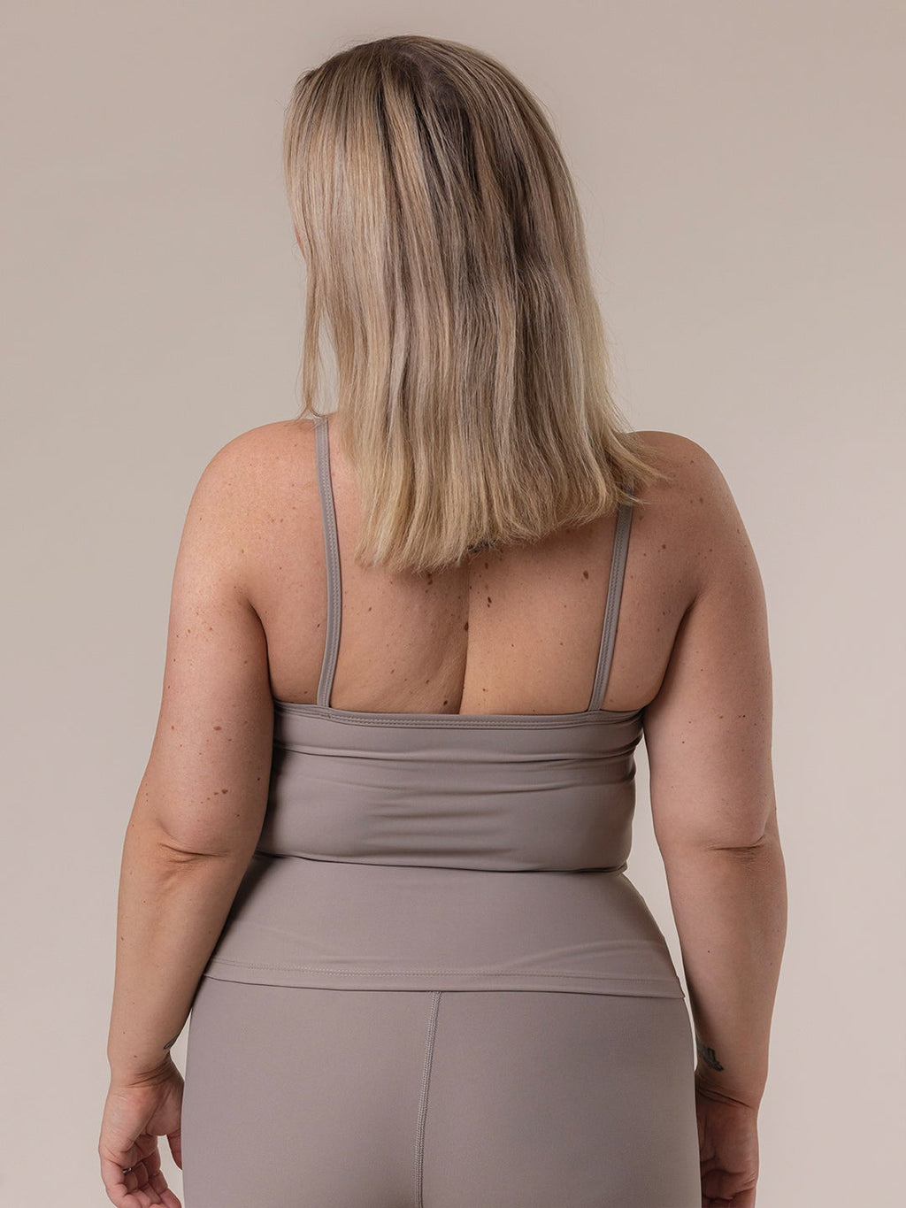 Indra Linne Dark Sand